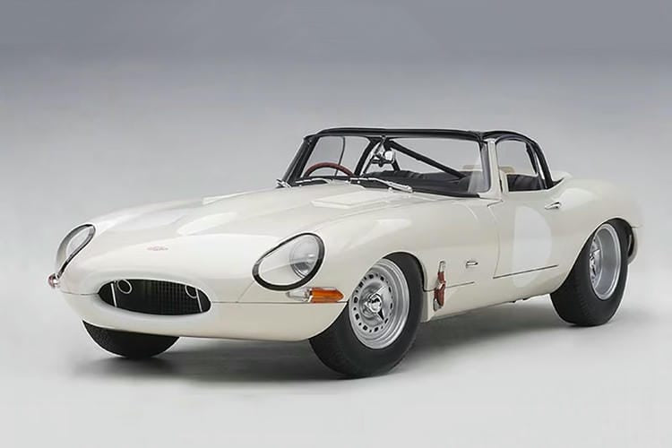 AUTOart 1:18 Jaguar Jaguar LIGHT E-Type Car Model