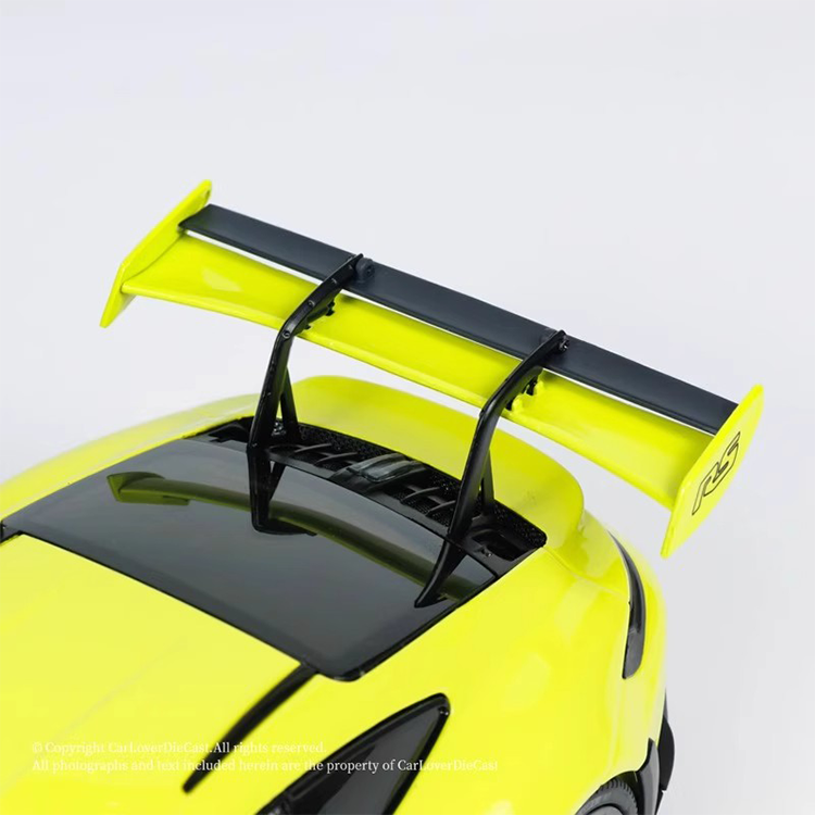 Minichamps 1:18 Porsche 911(992) GT3 RS 2024 Car Model Alloy