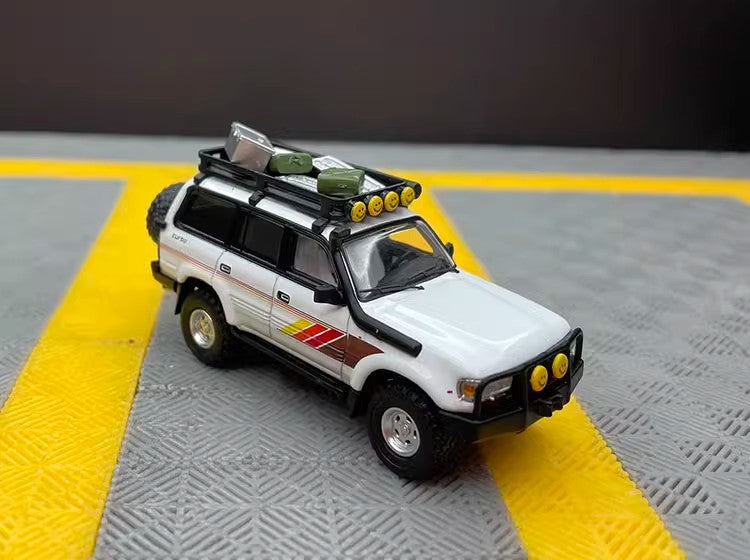 GCD 1:64 Toyota Land Cruiser LC80 SUV alloy car model