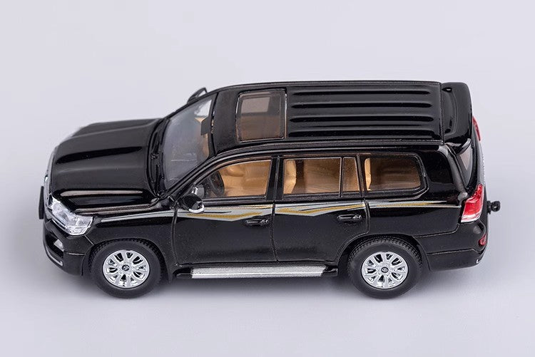 GCD1/64 Landcruiser Land Cruiser LC200 SUV alloy car model ornament