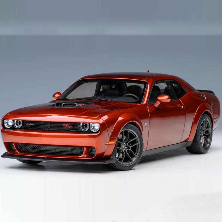 Autoart 1:18 Dodge Challenger R/T SCAT PACK WIDEBBODY 2022 Car Model