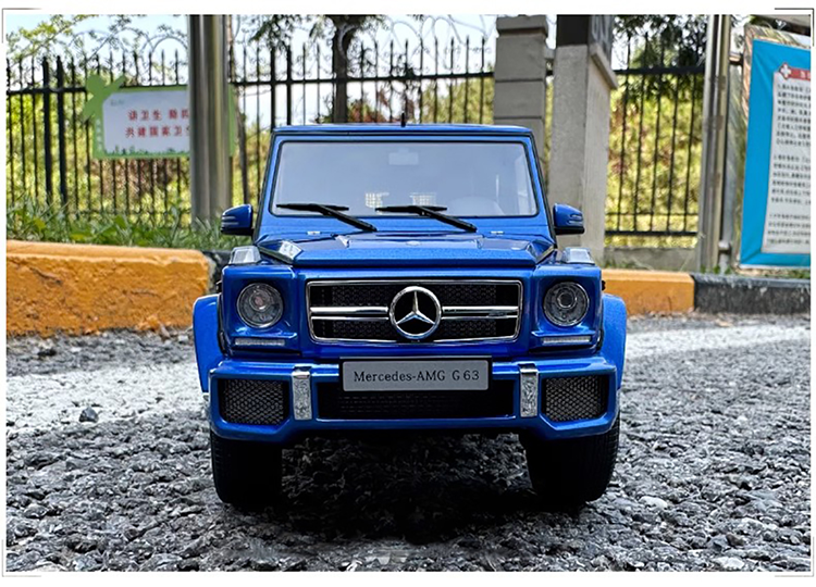 AUTOART 1/18 Mercedes-Benz G63 AMG G63 2017 Car Model