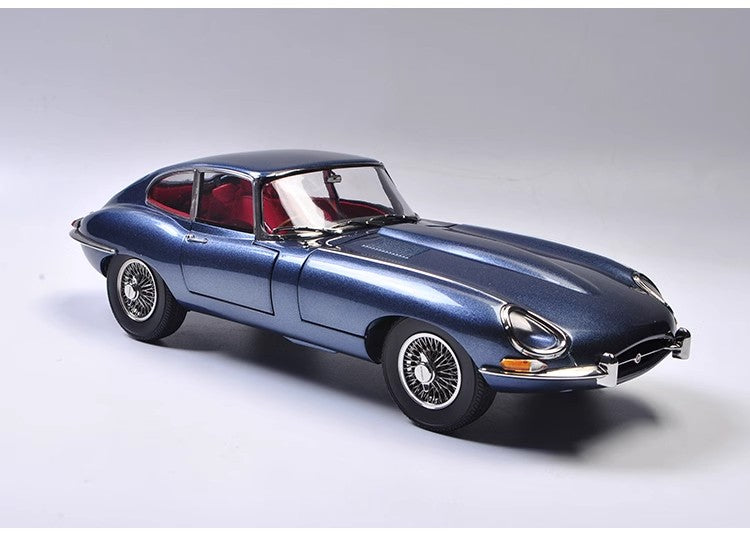 Kyosho 1:18 Jaguar E-Type Car Model Alloy 60th Anniversary Model