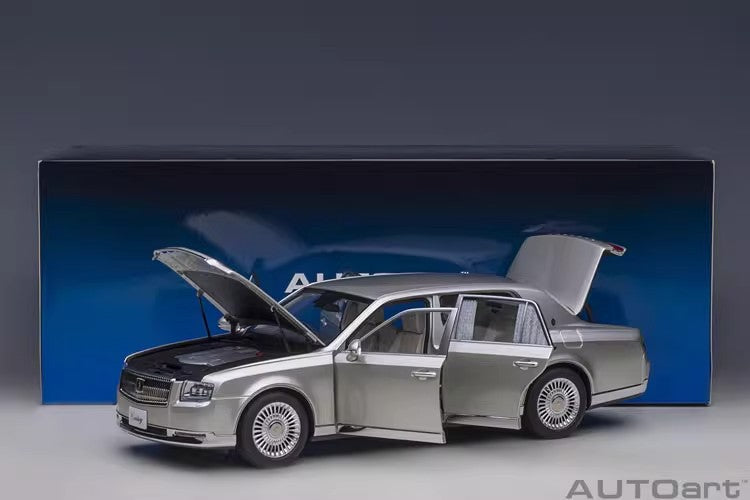 AUTOART 1:18 Toyota Century with Curtains Special Edition Car Model Gift Collection