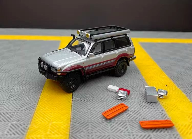 GCD 1:64 Toyota Land Cruiser LC80 SUV alloy car model