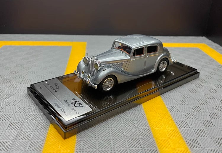 Century Dragon Jaguar MKIV 1:43 Jaguar XK-140 classic car alloy car model