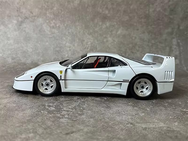 Kyosho 1:18 Ferrari F40 red alloy full open car model sports car collection level