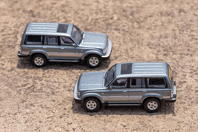 GCD 1:64 Toyota Land Cruiser LC80 SUV alloy car model