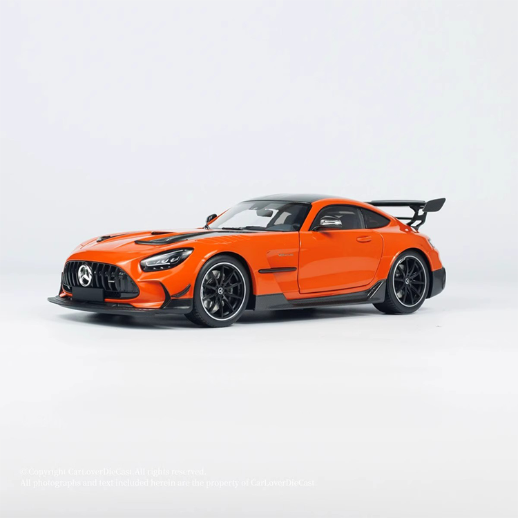 Minichamps 1:18 Mercedes AMG GT BLACK SERIES Starburst Alloy Car Model Simulation