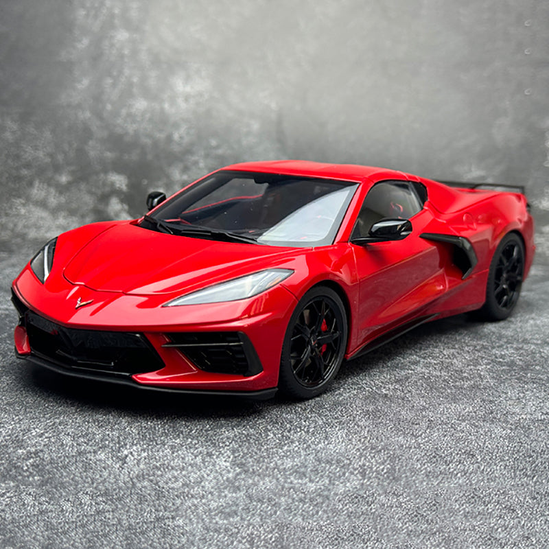 Autoart 1:18 Corvette C8 Stingray Sports Car Fully Open Car Model Collection Ornament