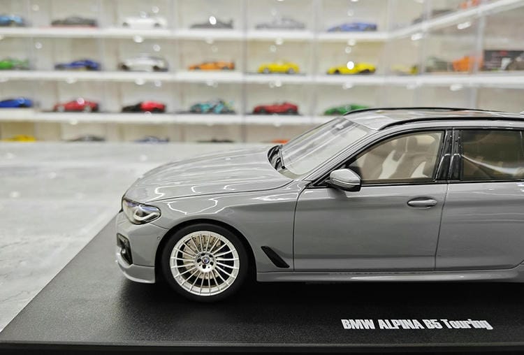 1:/18  GT Spirit  BMW Alpina B5 Touring G31 resin car model