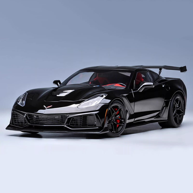 CHEVROLET CORVETTE C7 ZR1 alloy model car 1:18 AUTOart