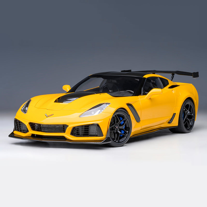 CHEVROLET CORVETTE C7 ZR1 alloy model car 1:18 AUTOart