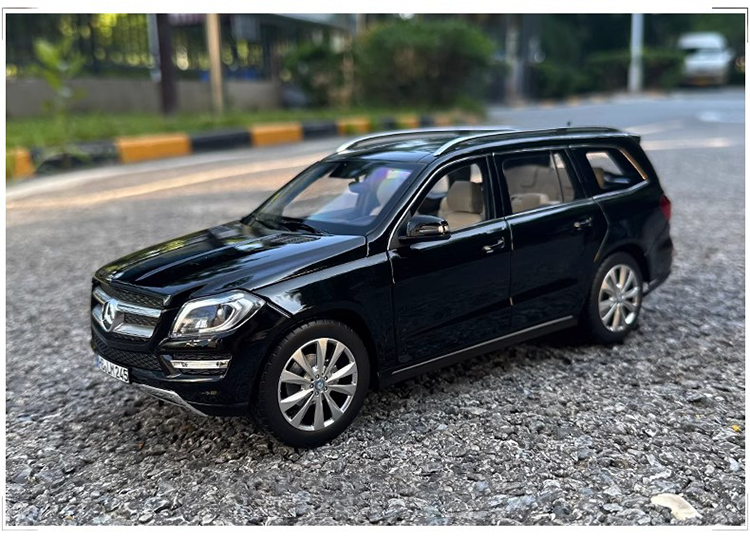 NOREV 1:18 GL Benz GL500 7-seater SUV off-road model alloy car model collection