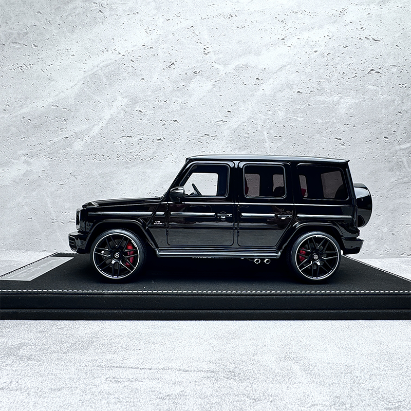 Vehicle Art 1:18 Mercedes-Benz G63 AMG Resin Limited Edition Car Model Collectible