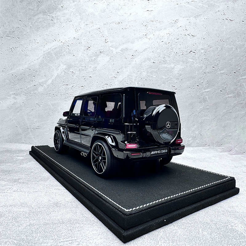 Vehicle Art 1:18 Mercedes-Benz G63 AMG Resin Limited Edition Car Model Collectible