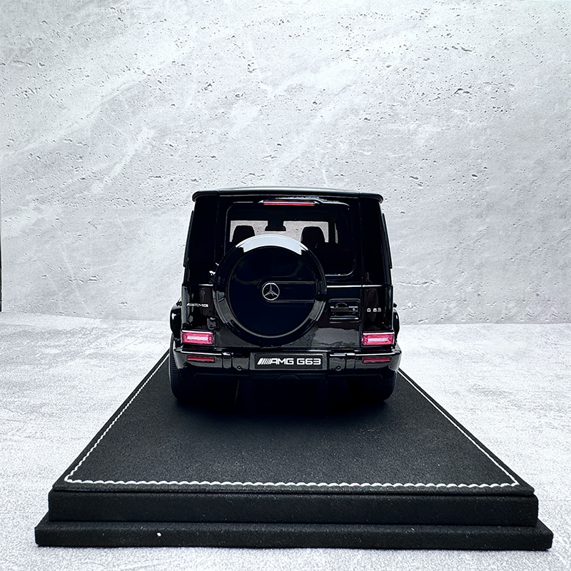 Vehicle Art 1:18 Mercedes-Benz G63 AMG Resin Limited Edition Car Model Collectible