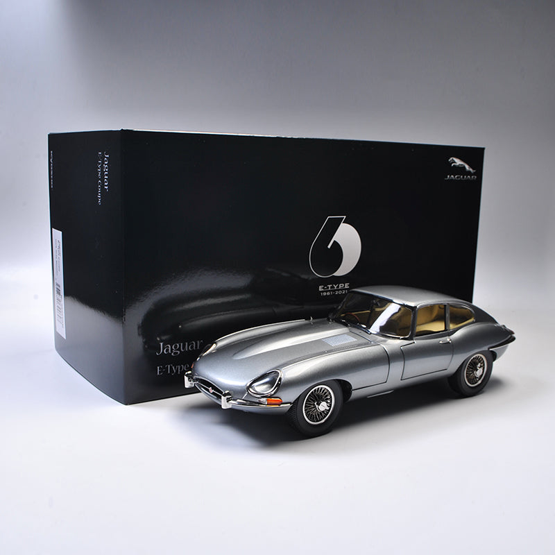 Kyosho 1:18 Jaguar E-Type Car Model Alloy 60th Anniversary Model