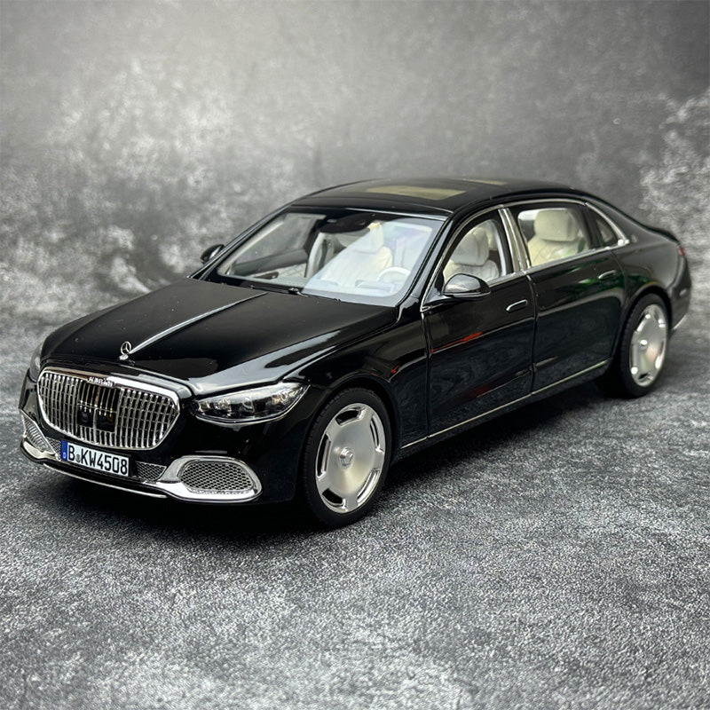 NOREV 1:18 Maybach S680 W223 2021 Car Model Luxury Sedan