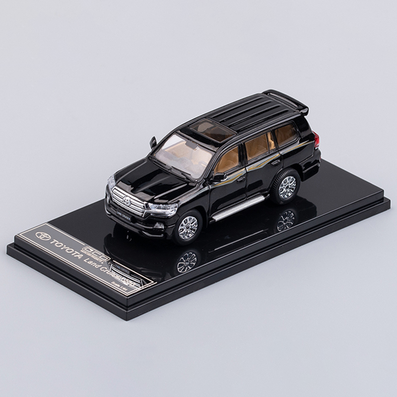 GCD1/64 Landcruiser Land Cruiser LC200 SUV alloy car model ornament