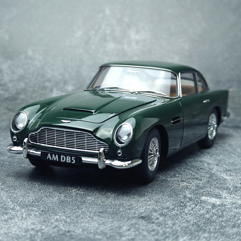 AUTOart 1:18 Aston Martin DB5 alloy car model collection