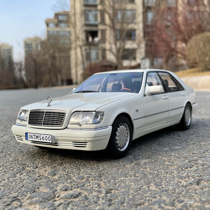 Original 1:18 1990 Mercedes-Benz S600 W140 Tiger Ben Diecast car model alloy car model vintage car