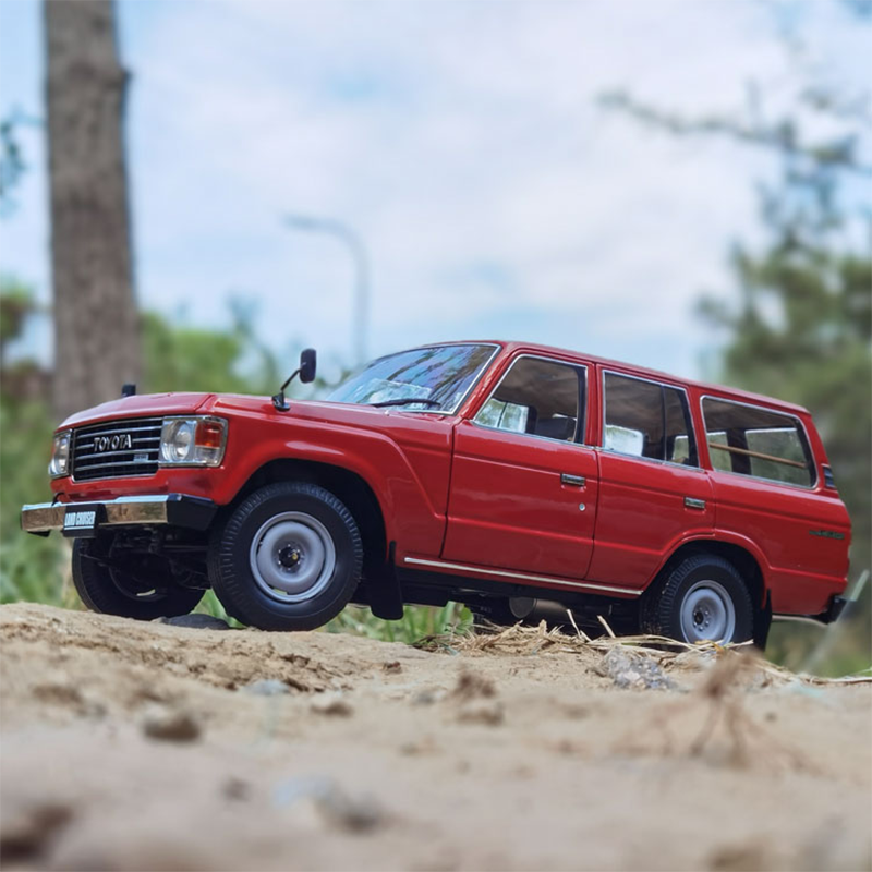 Kyosho 1/18 Land Cruiser LC60 Toyota Land Cruiser Land cruiser Alloy Car Model