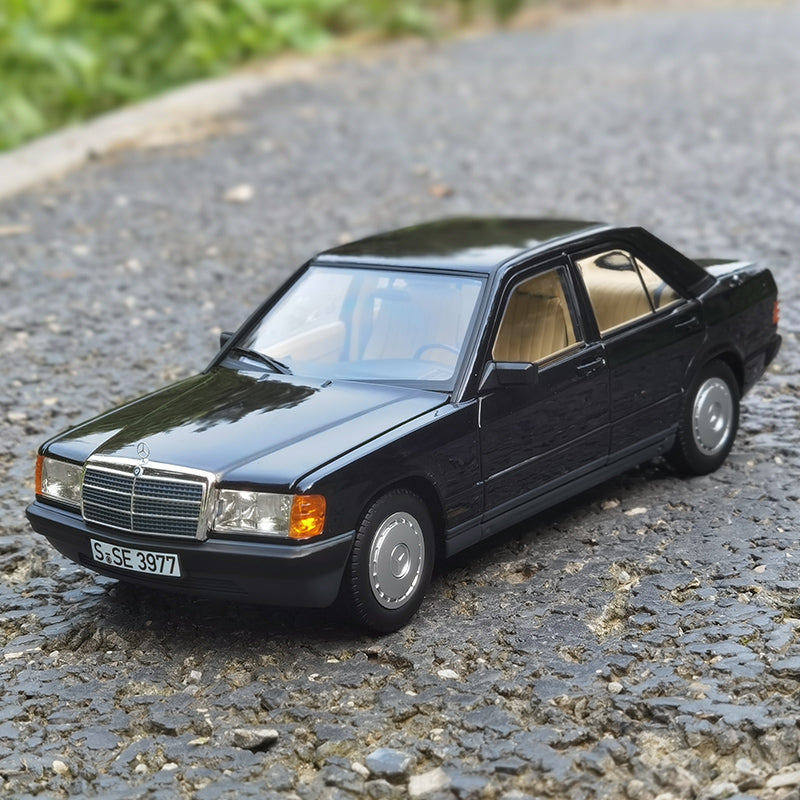 NOREV 1:18 Benz 190E Model C-Class Ancestor 1984 Vintage Car Model Collection