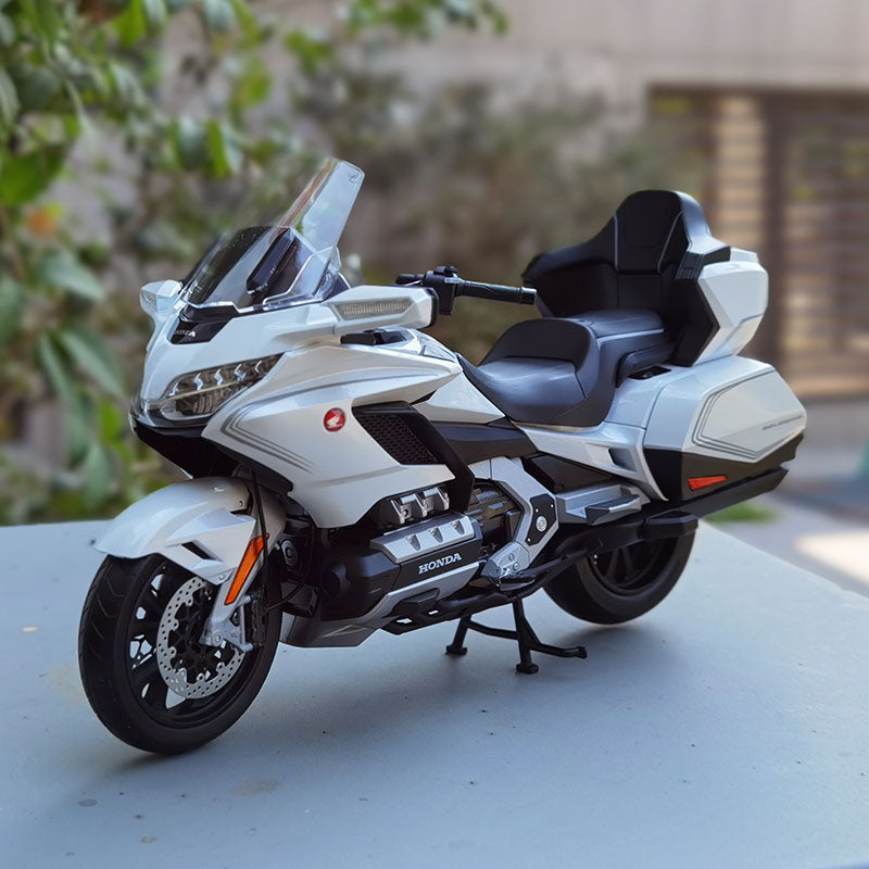 LCD 1:12 Honda Gold Wing GL1800 Motorcycle model car model cruise model