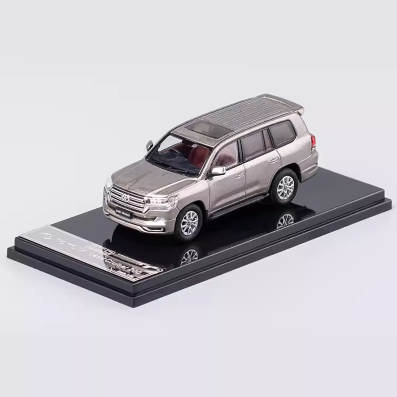 GCD1/64 Landcruiser Land Cruiser LC200 SUV alloy car model ornament