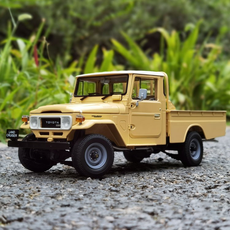 Kyosho 1:18 Toyota Landcruiser LC40 pickup land cruiser car model car model gifts