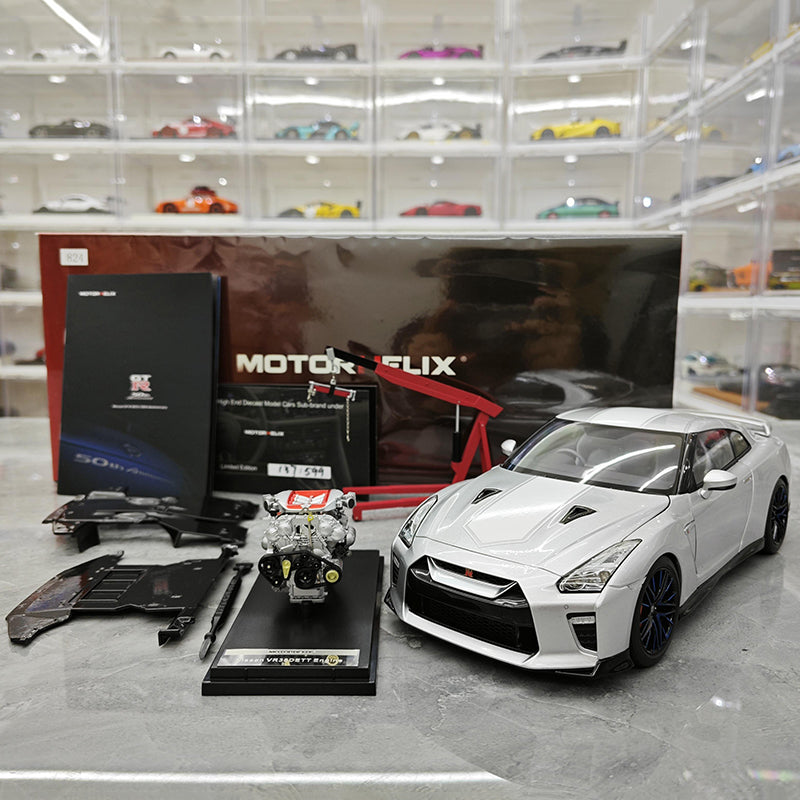 MH 1 18 Nissan GTR R35 Nissan 50th Anniversary Edition Simulation Alloy Car Model  Premium Collectible / Gifts