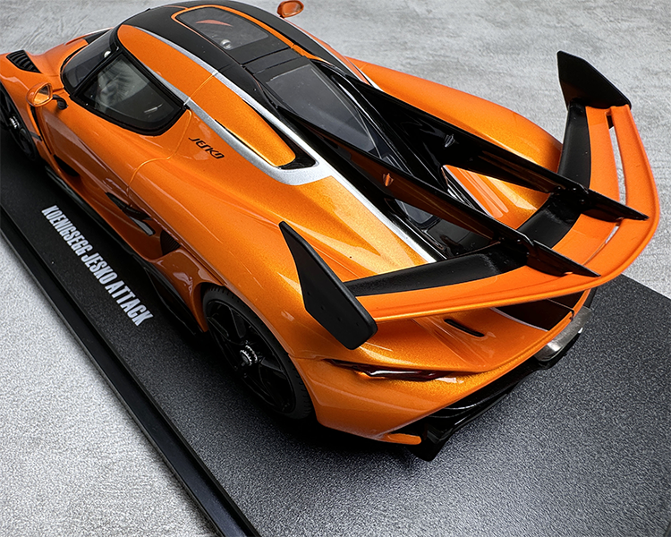 Koenigsegg JESKO supercar orange 1:18 resin car model GT898