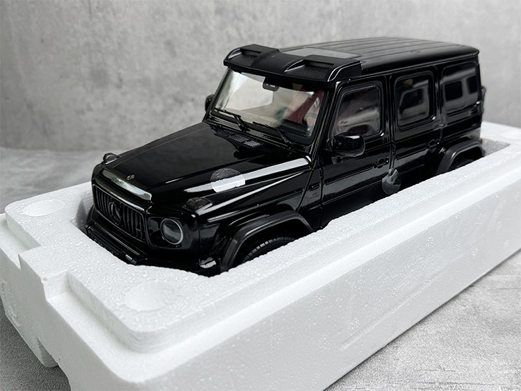 Iscale original Mercedes Benz G63 4X4 AMG Mercedes Benz G-Class 1:18 alloy car model