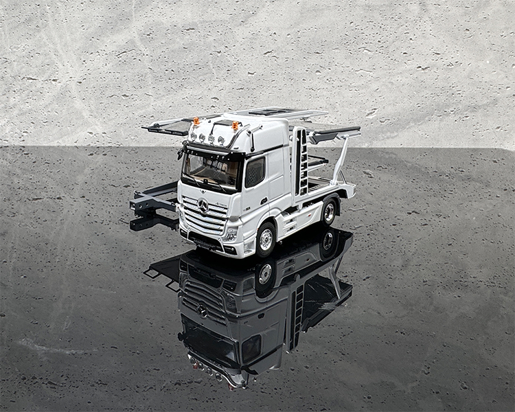 GCD 1:64 Mercedes-Benz Actros Double-deck Transporter Trailer Flatbed White/Yellow Alloy Car Model