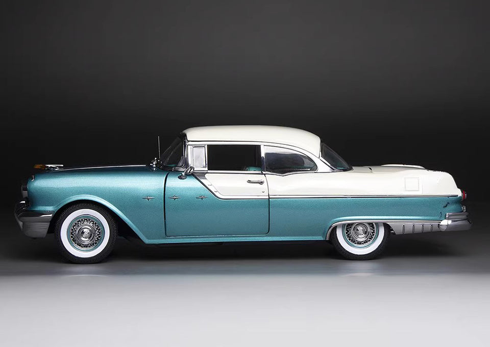 SunStar Bonneville 1/18 Alloy Car Model 1955 Pontiac