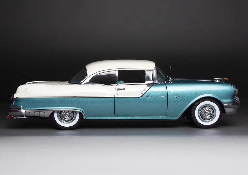 SunStar Bonneville 1/18 Alloy Car Model 1955 Pontiac