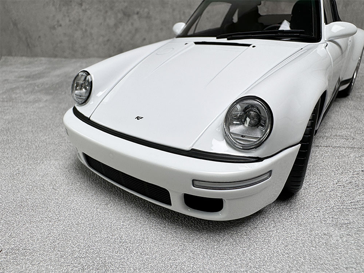 Almost Real Porsche 911 Ruf SCR Concept Car White 1:18 Alloy Car Model Collection