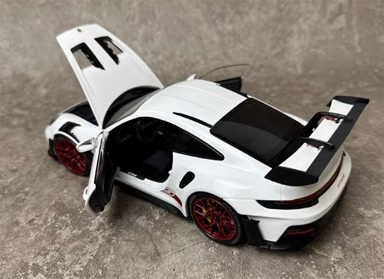 Minichamps Porsche 911 992GT3 RS 2022 1:18 Collection of simulated alloy car models