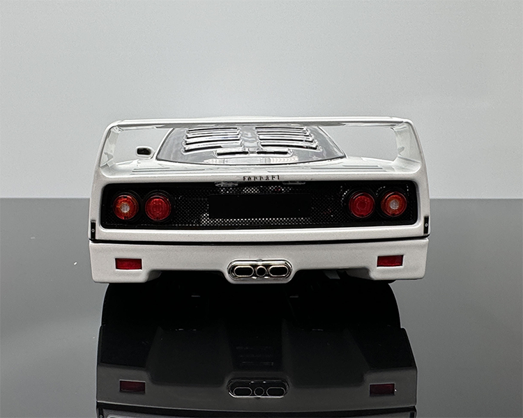 GT Spirit 1:18 Ferrari LB Works F40 2023 Resin Car Model GT470 Collection