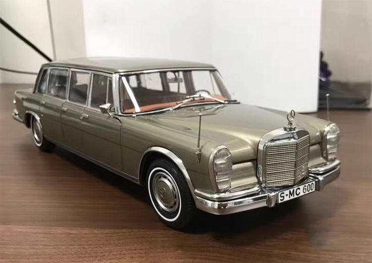 CMC1:18 Pullman W100 Pullman-Automodell aus Legierung