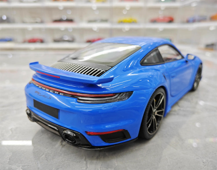 Minichamps 992 Turbo S Simulation Alloy Car Model Collection 1:18