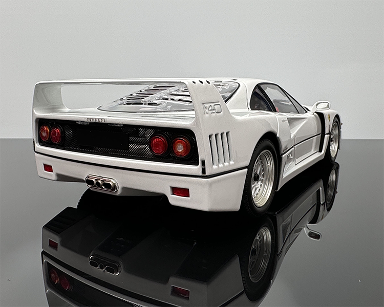 GT Spirit 1:18 Ferrari LB Works F40 2023 Resin Car Model GT470 Collection