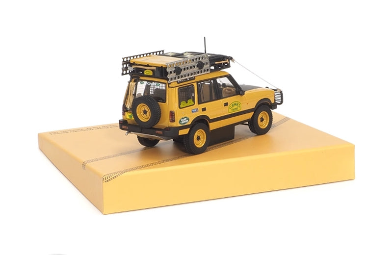 AlmostReal 1:43 Land Rover Discovery First Generation Camel Cup Kalimantan Station Alloy Car Model（410410）