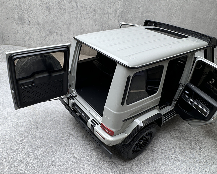 AR Almost real 1/18 Mercedes-Benz G63 4*4 off-road vehicle simulation alloy car models