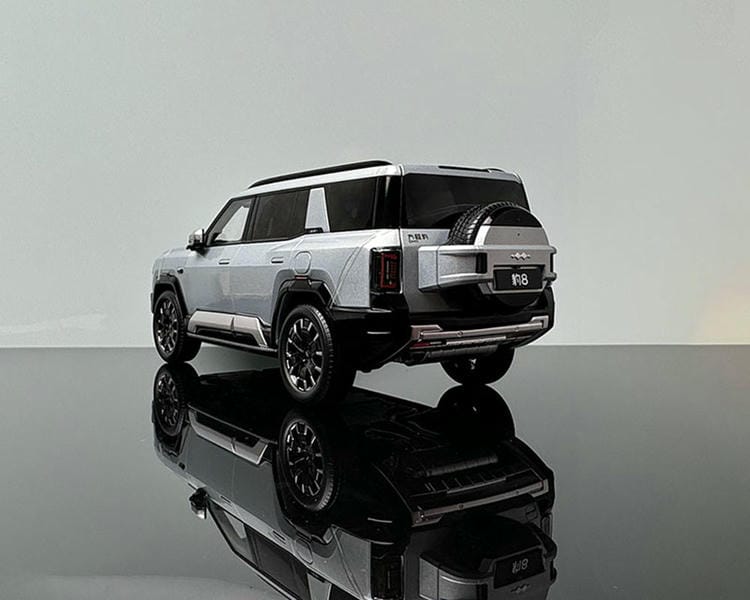 Original BYD Formula Leopard 8 car model BYD Leopard 8 SUV 1:18 off-road vehicle alloy car model collection