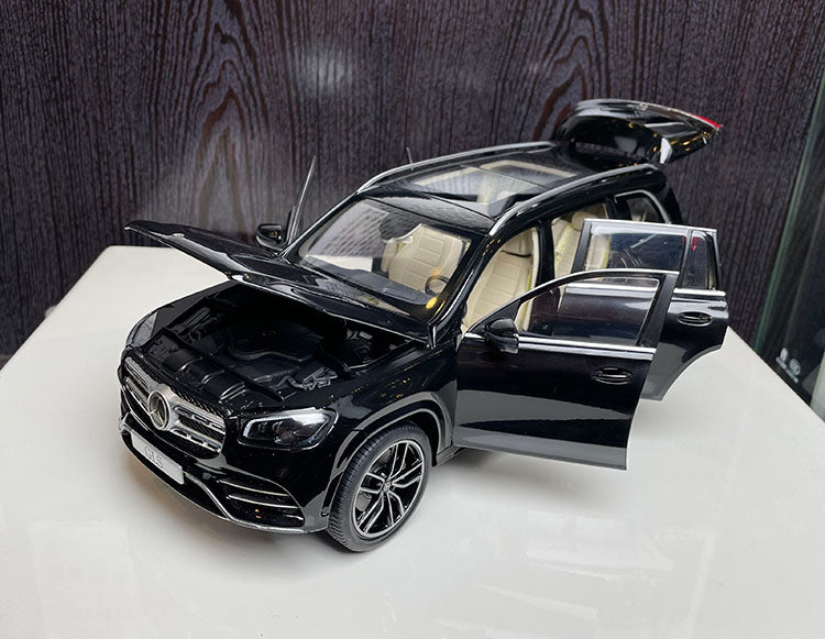 Mercedes Benz GLS AMG SUV X167 Black 1:18 Alloy Car Model Gift Collection Ornament