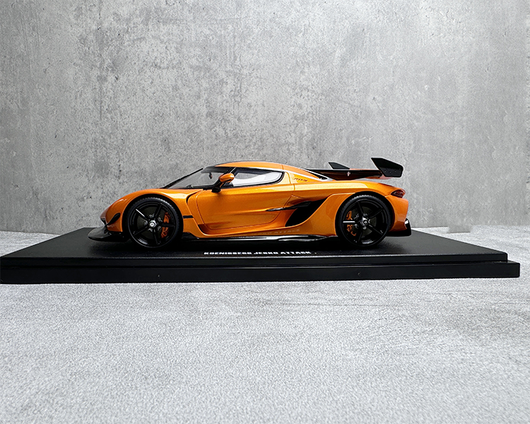 Koenigsegg JESKO supercar orange 1:18 resin car model GT898