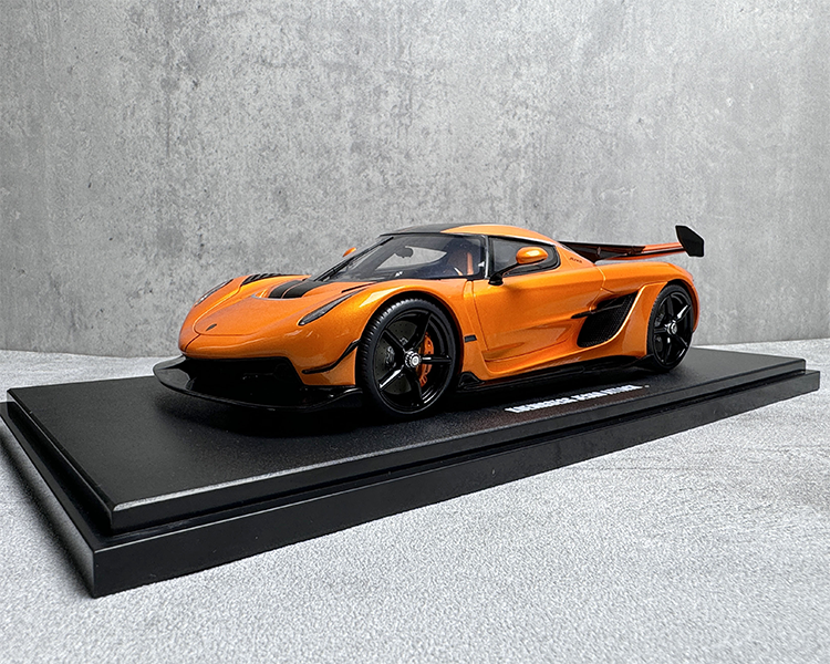 Koenigsegg JESKO supercar orange 1:18 resin car model GT898