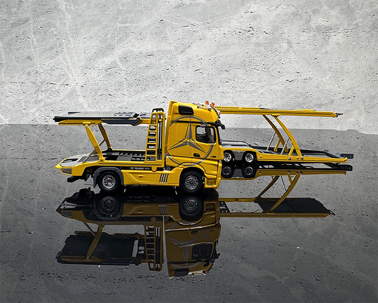 GCD 1:64 Mercedes-Benz Actros Double-deck Transporter Trailer Flatbed White/Yellow Alloy Car Model